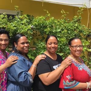 Meet your Posher, Leslie